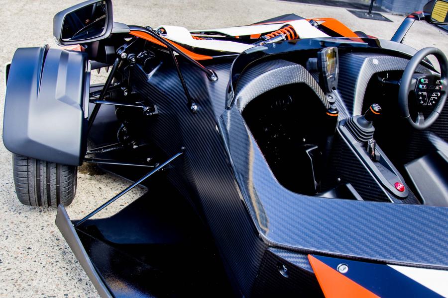 Детали экстерьера KTM X-Bow R 2011 года  (фото 29 из 30)
